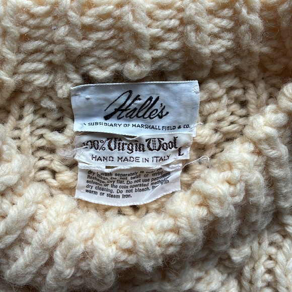 Vintage hand made in Italy wool cable sweater - Picture 8 of 12